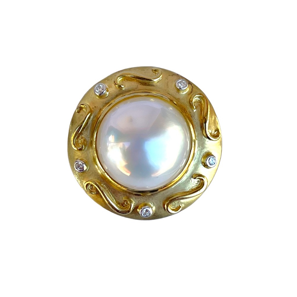 Vintage Authentic MABE White Pearl Earrings 18kt (750) gold and diamonds 💎 - Picture 10 of 16